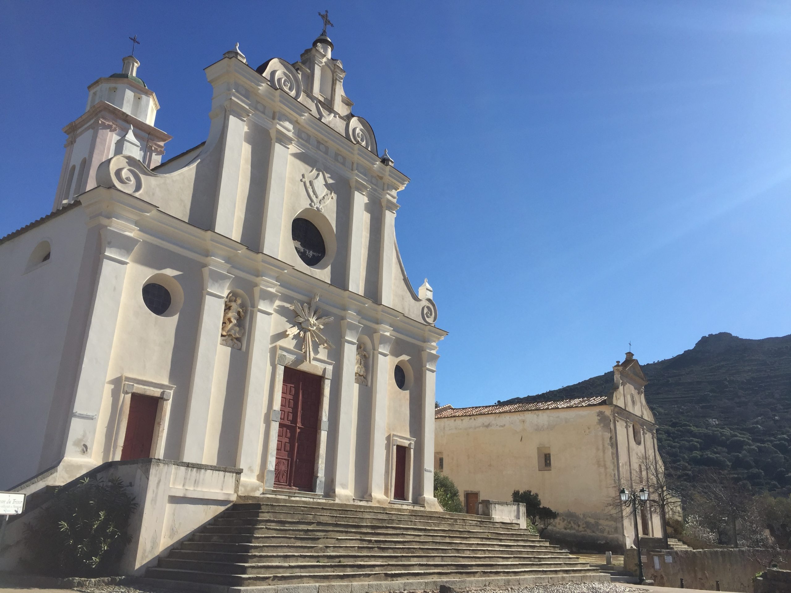Desmontaje y estudio previo del baldaquino de la Iglesia de La Anunciación, Corbara, Córcega