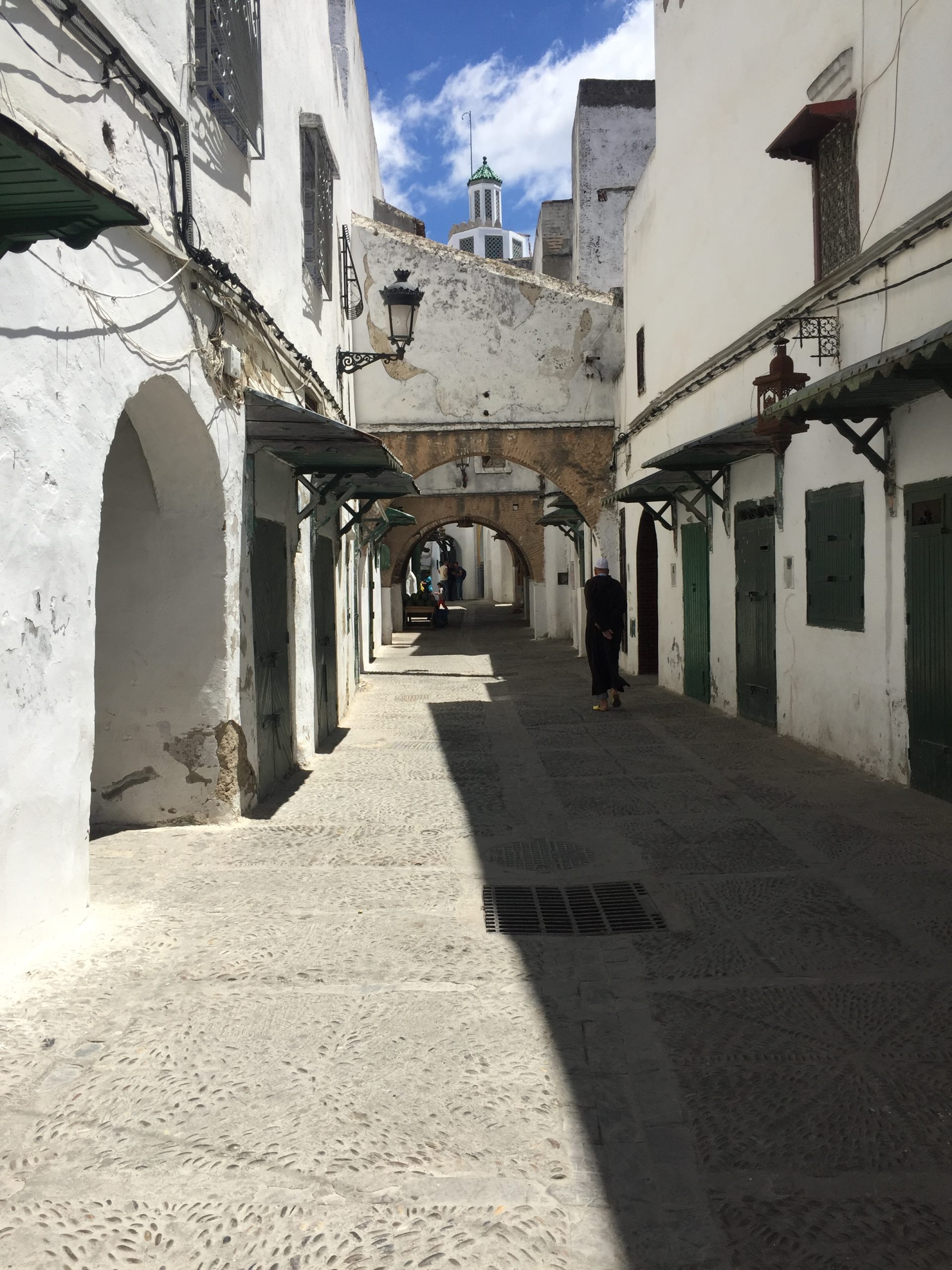 Actuaciones de conservación y restauración de la techumbre de la entrada de la Zaiua Raisunia, Tetuán, Marruecos