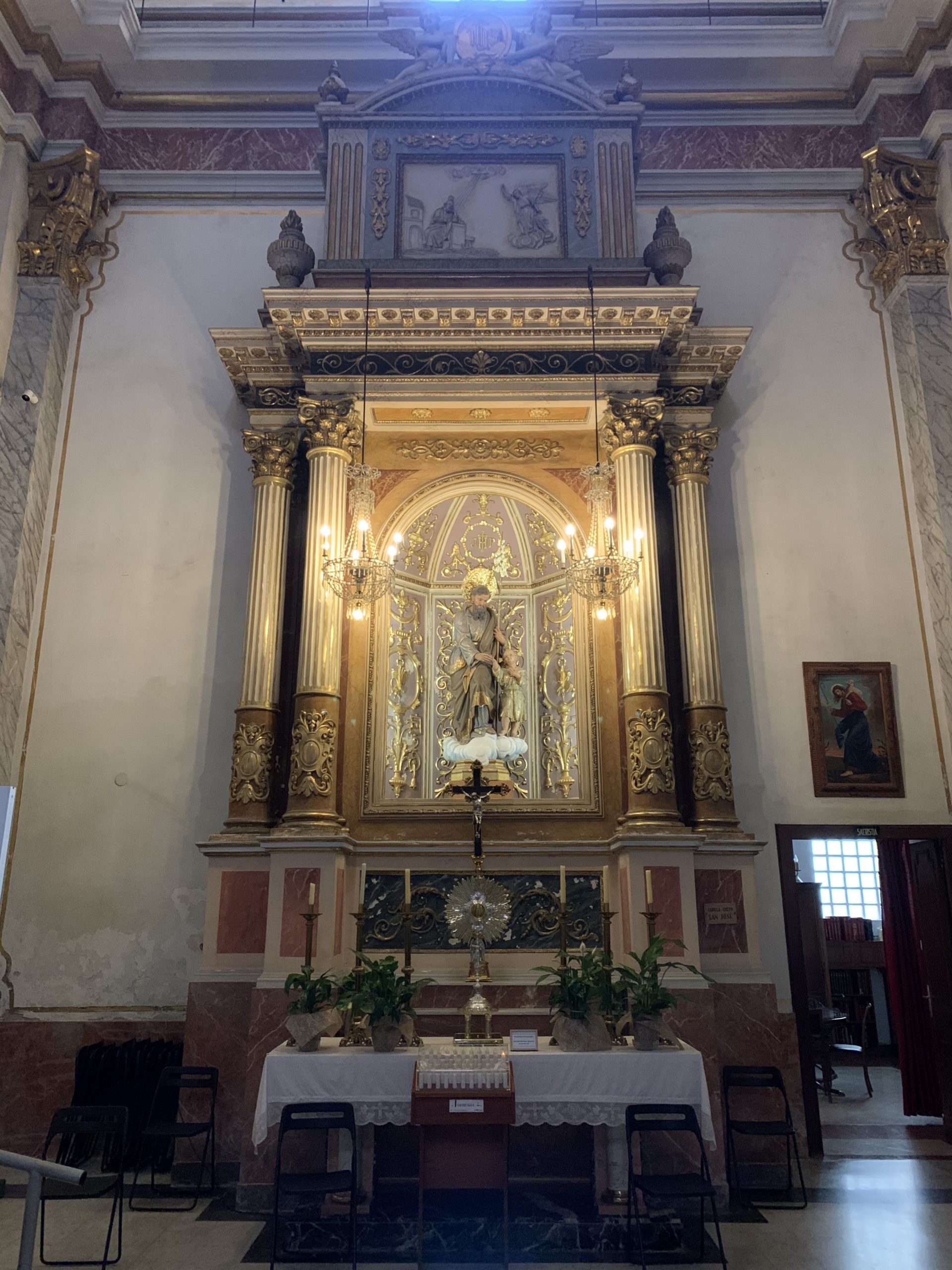 Intervenciones de conservación de esculturas y retablos de la Real Parroquia de Santa Mónica y San Agustín, Valencia, España